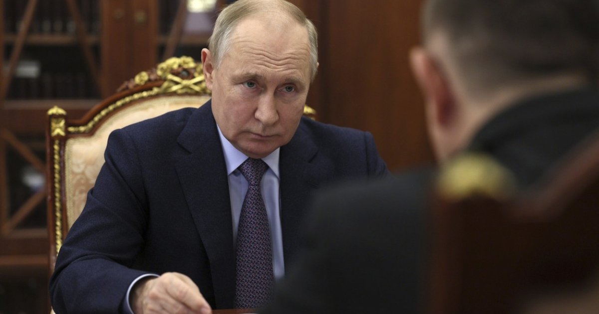 Putin har økt sine militære utgifter.  Nå organiserer han &laquo;jakt&raquo;