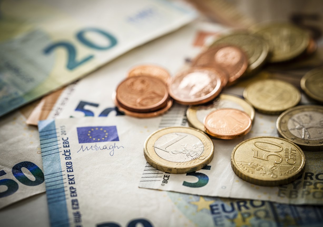 Euro měna
