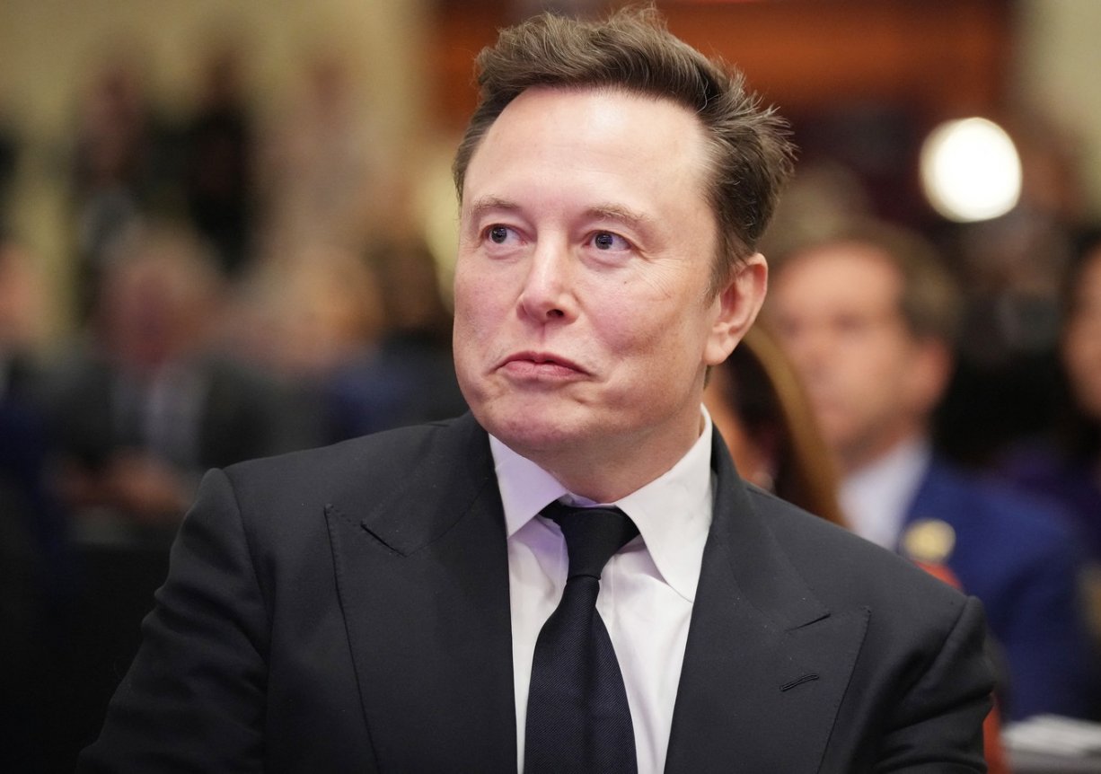 Lukáš Kovanda: Musk je tak bohatý, že by Česku zaplatil desítky Dukovan