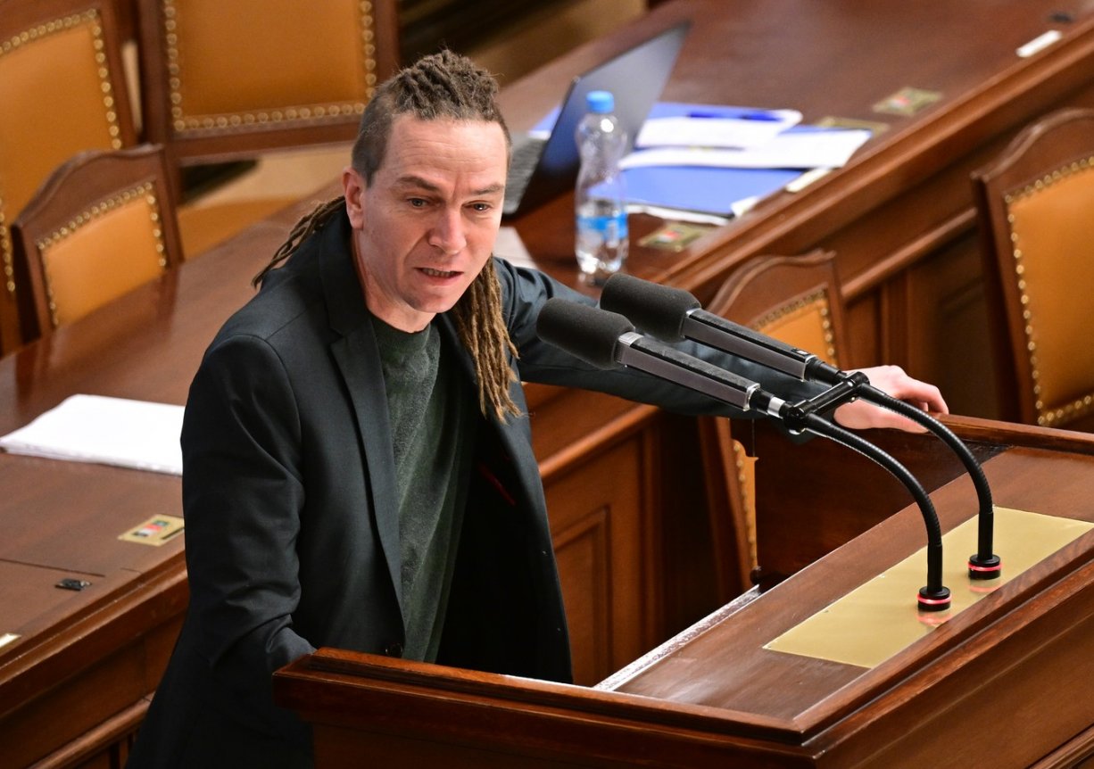 Ivan Bartoš