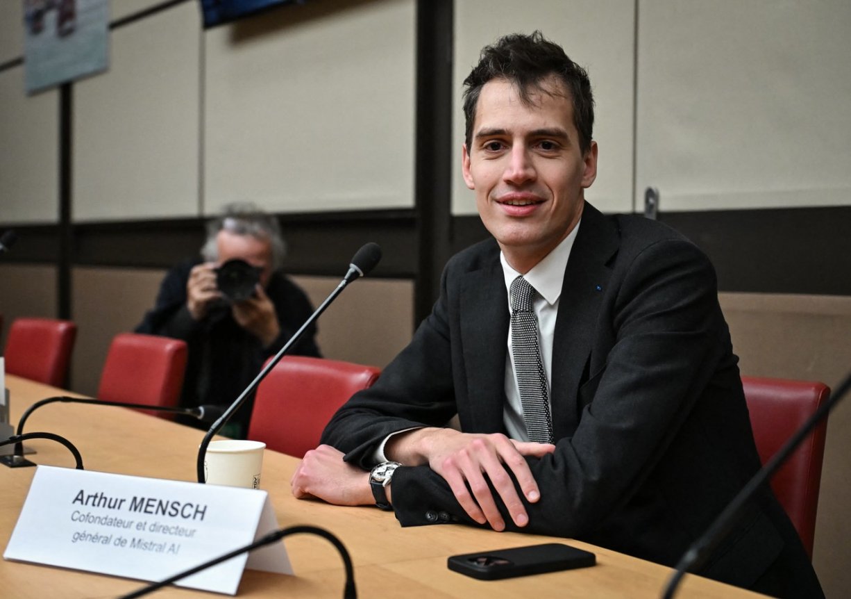 Arthur Mensch