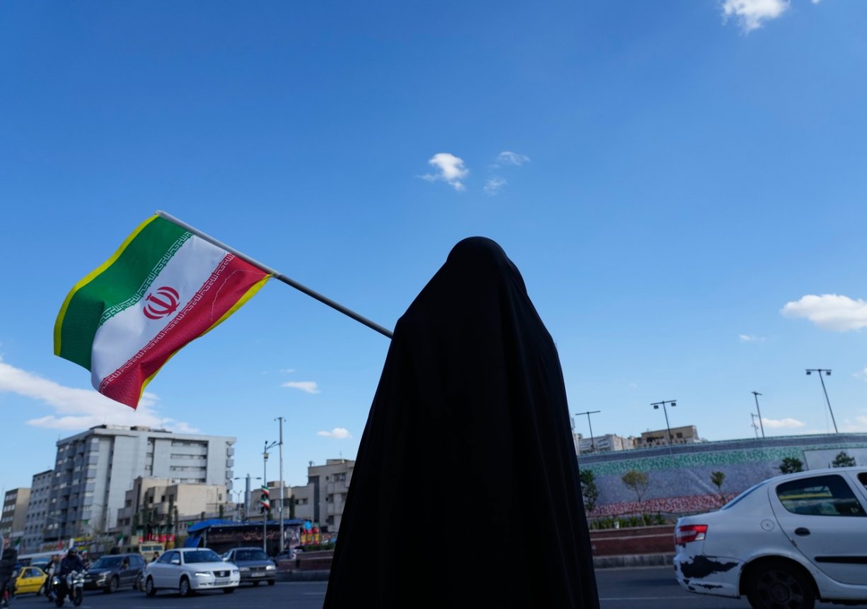 Blízký východ může kvůli válce přijít až o 200 miliard dolarů