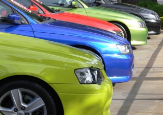 Automobily