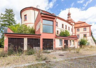 Zámek Bezdružice stát nabízí za 52 milionů.