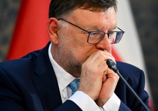 Zbyněk Stanjura (ODS), ministr financí při představení vládních opatření na snížení deficitu státního rozpočtu.