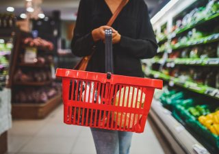 České hospodářství táhne spotřeba domácností