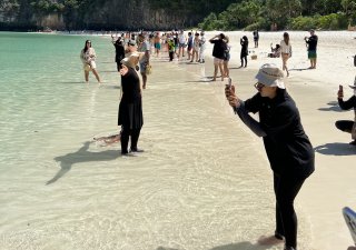 Thajské pláže jsou po pandemii znovu plné turistů