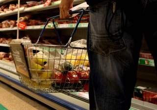 Inflace v EU poprvé klesla po dlouhých 18 měsících. Česko má pátou nejvyšší