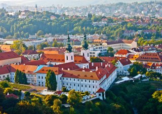 V České republice se loni ubytovalo 19,5 milionu turistů. Proti předchozímu roku 2021, který byl ještě výrazně ovlivněn pandemií nákazy covid-19, je to nárůst o 71 procent.