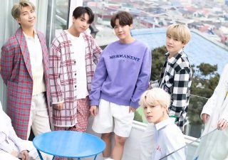 Členové jihokorejské popové skupiny BTS se chtějí od června 2022 věnovat sólové kariéře
