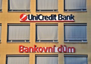Rekordní pokuta za předčasné splácení hypoték. UniCredit má zaplatit osmimístnou částku