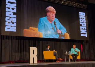 Angela Merkelová vystoupila v Praze před plnou Lucernou