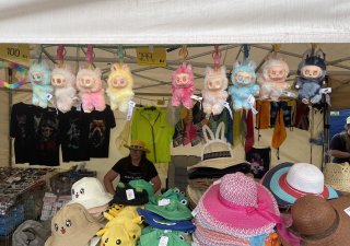 Panenky Labubu pronikly i na českou festivalovou scénu