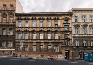Fidurock koupil historické domy v Sokolské a promění je na nájemní bydlení.