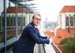 Ve funkci generálního ředitele společnost Patria Finance, která je součástí skupiny ČSOB, po pěti letech končí Tomáš Jaroš a stane se výkonným ředitelem nového útvaru Strategie & lidské zdroje ve skupině ČSOB.