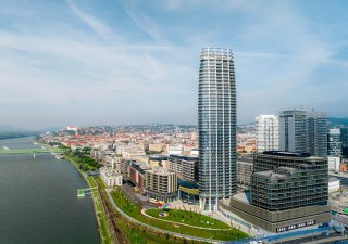 Mrakodrap Eurovea Tower v Bratislavě