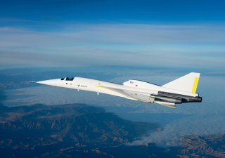 Demonstrační nadzvukový letoun XB-1 společnosti Boom Supersonic patří k těm, na nichž se zkouší „obtisky“ z materiálu inspirovaného žraločí kůží.