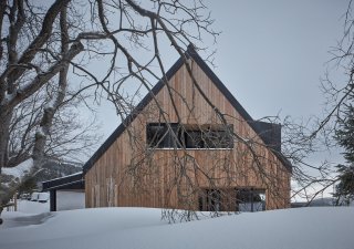 Chalupu v Krkonoších navrhli architekti ze studia ADR