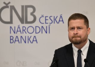 ČNB trvá na svém. Úrokové sazby budou dál na sedmi procentech