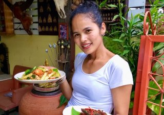 Jidapha Wisutrattana pochází z Thajska a v Česku provozuje „pohyblibovou kuchyni“ Chilli Lips
