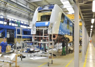 Škoda Group a italský Tesmec Rail uzavřeli kontrakt na modernizaci železnice