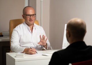 Lukáš Kovanda: Zrušení pracovních lékařských prohlídek ekonomice prospěje, uleví firmám