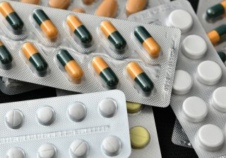 USA uvalí nová cla na léky z Evropy