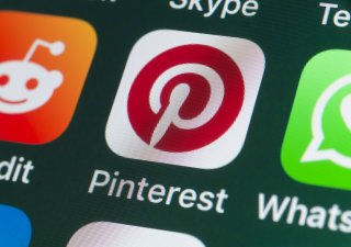 Pinterest láká investory kombinací dvouciferného růstu tržeb i dvouciferného poklesu nákladů