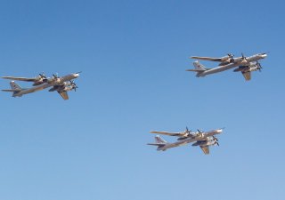 Ruské strategické bombardéry Tu-95MS