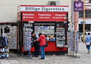 Češi více nakupují cigarety v Polsku, jsou tam levnější i o 50 korun na krabičku.