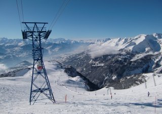 Vítkova CPI prodává aktiva ve švýcarské Crans Montaně