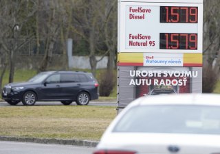 Slovensko zavedlo dvojí ceny paliv