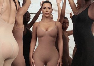 Kim Kardashian je většinovou akcionářkou Skims.