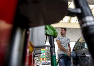Benzínová pumpa