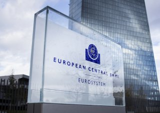 Akcie eurozóny vystoupaly na více než 15leté maximum, ECB zvýšila úroky