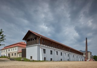 Areál bývalé továrny se proměnil na centrům zážitkové turistiky.