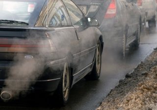 Česká republika nepodpoří v Evropské unii zákaz prodeje nových osobních vozů se spalovacími motory, pokud nebude možné v autech využívat syntetická paliva.