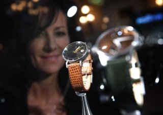 Trh s luxusními hodinkami stagnuje