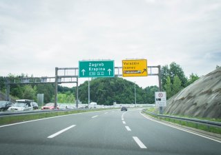 Poplatky za dálnice zdražily na Slovensku a v Rakousku, od poloviny června pak zdraží také ve Slovinsku. Mýtné v Chorvatsku na léto také zdražuje.