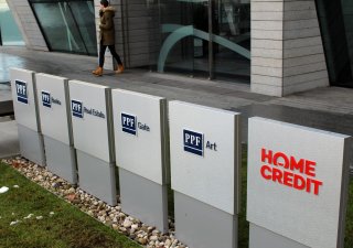PPF prodá část Home Creditu Japoncům.