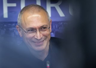 Hlavním vlastníkem Jukosu byl oligarcha a oponent Kremlu Michail Chodorkovskij.