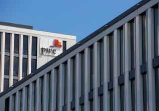 Šéfové firem jsou v průzkumu PwC skeptičtí.