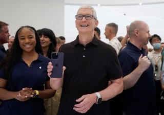 Tim Cook s novým IPhonem