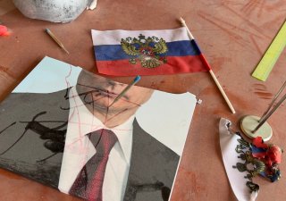 Putin může být do roka odstaven od moci, nejspíše násilně, myslí si bývalý britský špion zaměřený na Rusko Christopher Steele.