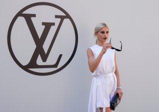 Snímek z přehlídky modelů značky Louis Vuitton pro jarní a podzimní sezonu 2023, která se konala 4. října 2022 v Paříži.