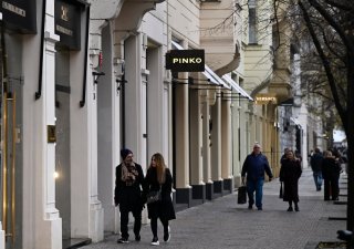 Praha přitahuje luxus. Pařížská dotahuje na nejdražší ulice na světě