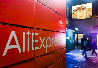 Čínský internetový prodejce AliExpress nedělá dost pro to, aby zabránil prodeji fejků. Tvrdě za to zaplatí?