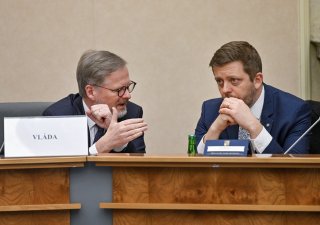 Vít Rakušan, ministr vnitra (vpravo) a premiér Petr Fiala