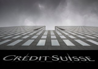Švýcaři vytáhli těžký trumf, ve hře je nově i zestátnění Credit Suisse. Zájem má i kryptomagnát Sun