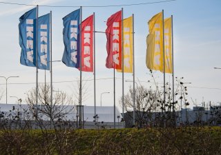 Švédský obchodní dům s nábytkem Ikea v Praze